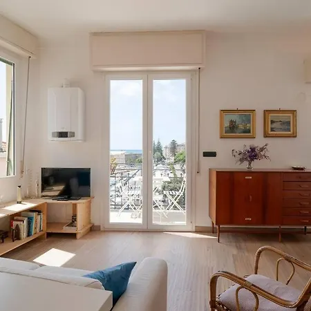 Sea View - 2 Bedrooms Apartment