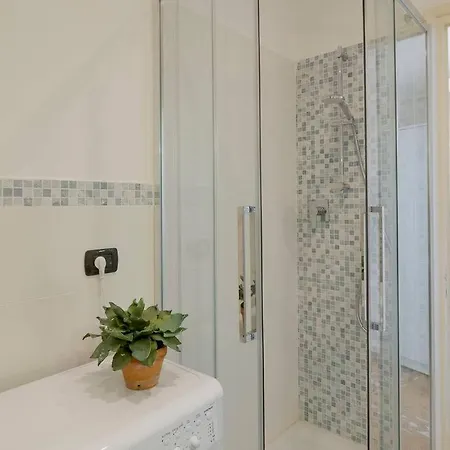 Sea View - 2 Bedrooms